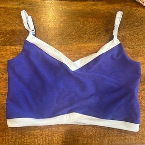 Beyond Yoga purple and white sports bra with adjustable straps